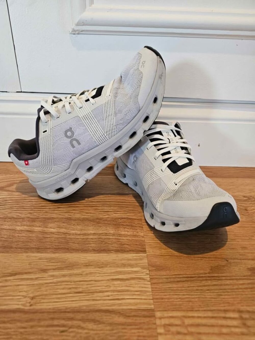 Women's On Cloudgo Running Shoes - Size 10